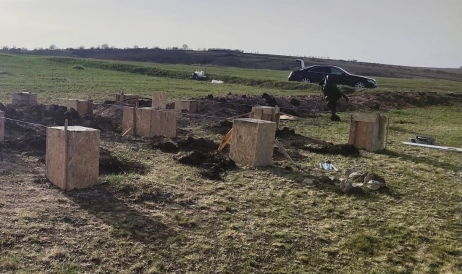 Familia primarului din Horodiște, Rezina, acuzată că distruge un sit arheologic național
